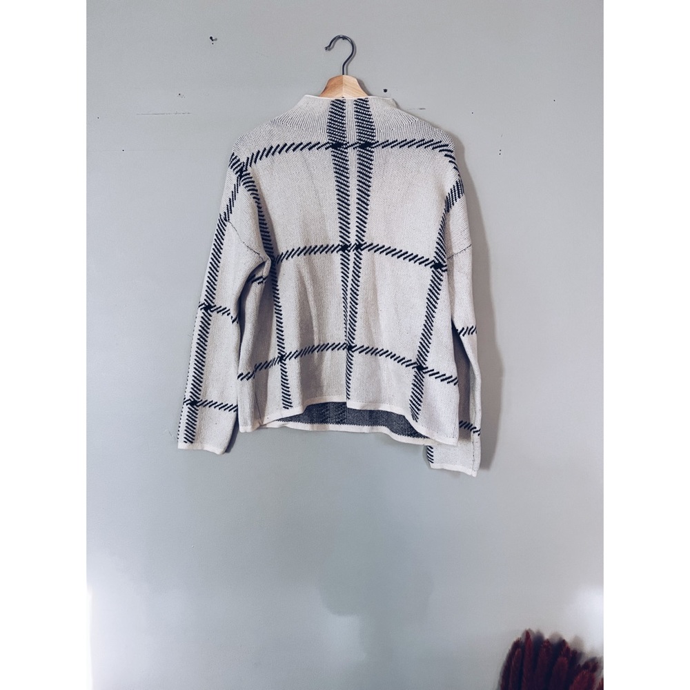 Entro herringbone sweater